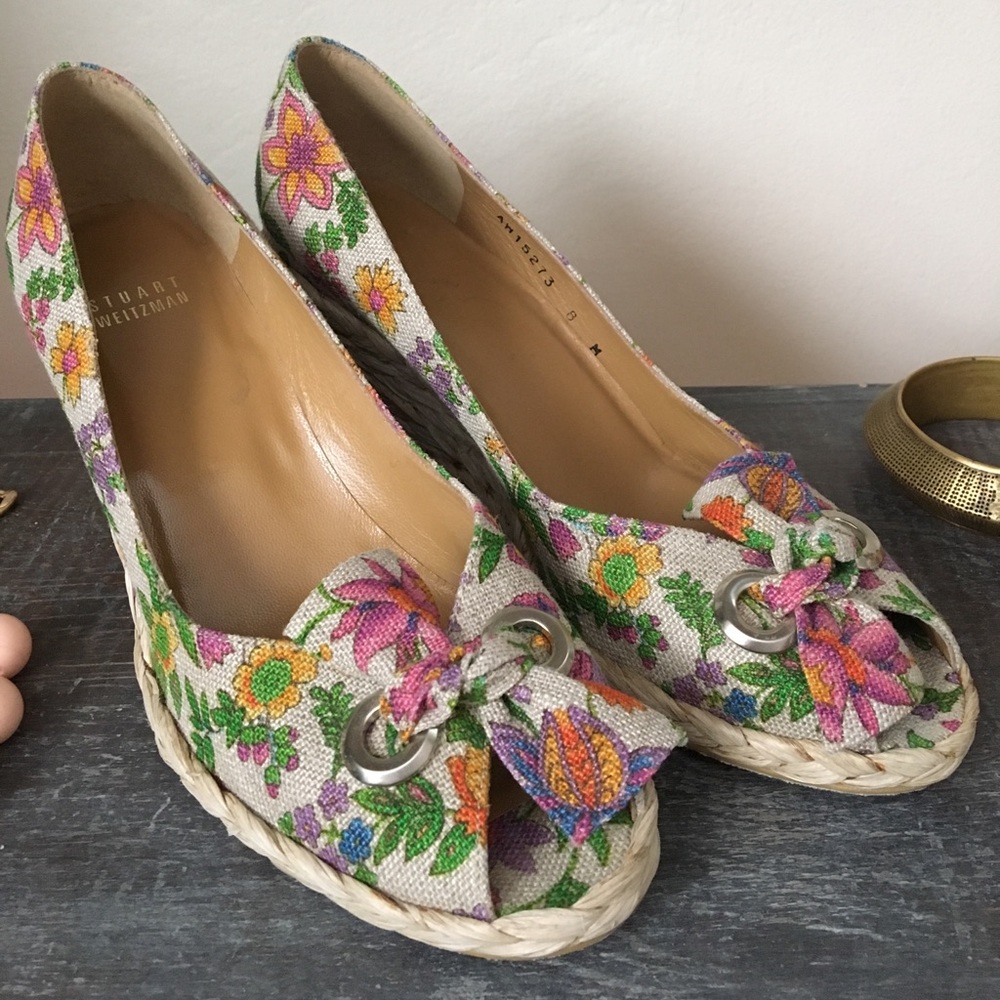 Stuart Weitzman Floral Espadrilles